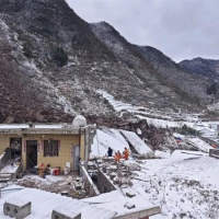 18戶47人被掩埋！采礦導致山體滑坡？